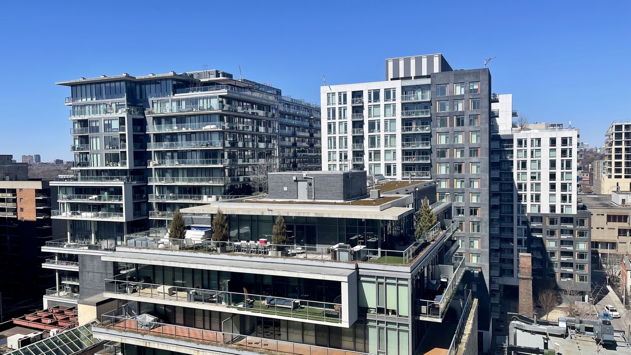 Photo of Patio Balcony in Fashion District