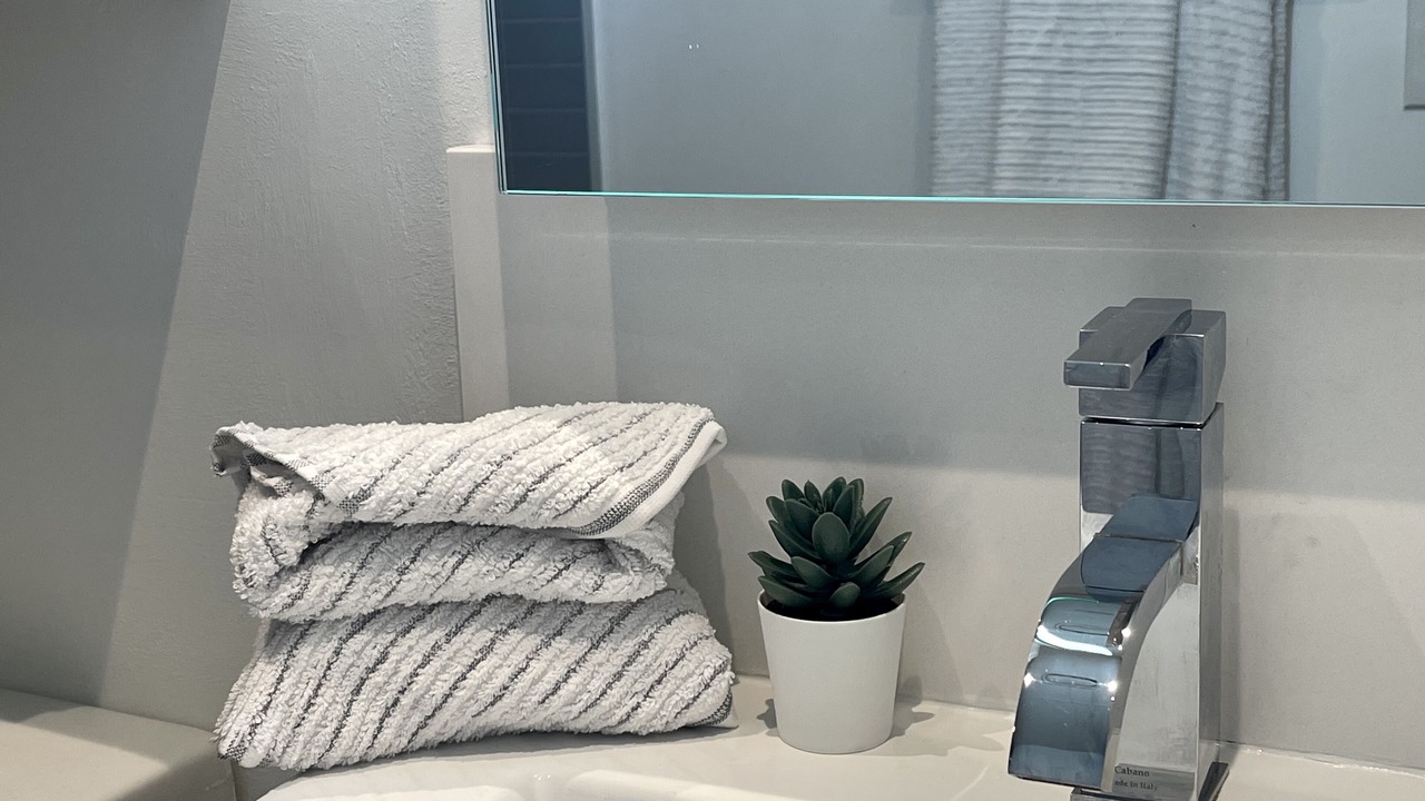 Photo of Bathroom in Fashion District
