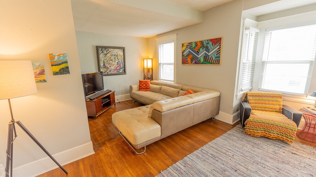 Photo of Livingroom in Lee's Summit