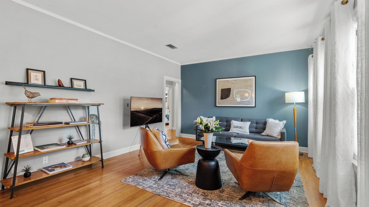 Photo of Livingroom in Clarksville