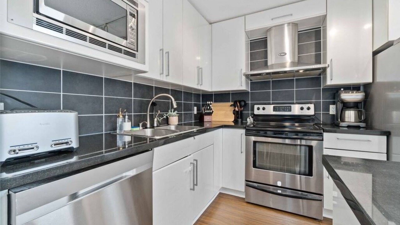 Photo of Kitchen in Crosstown