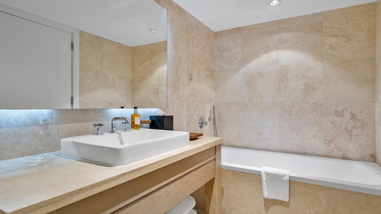 Photo of Bathroom in City Center