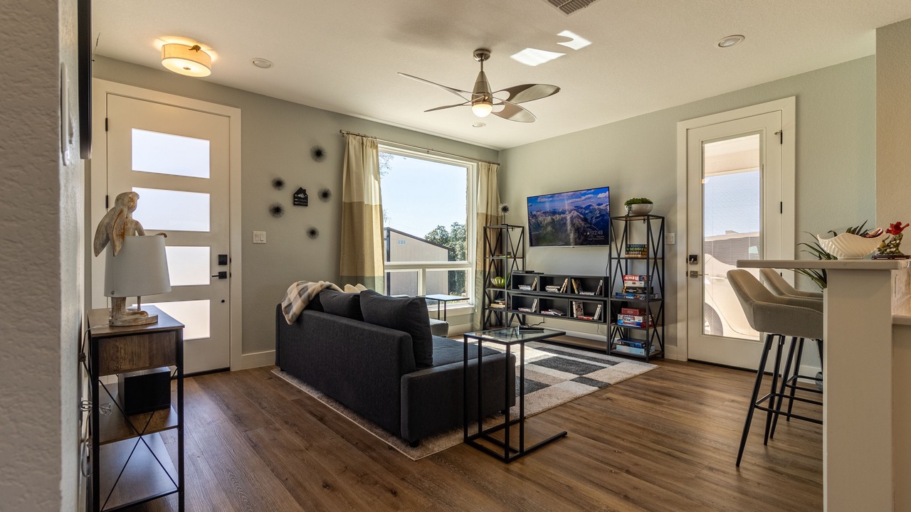 Photo of Livingroom in Glen Rose