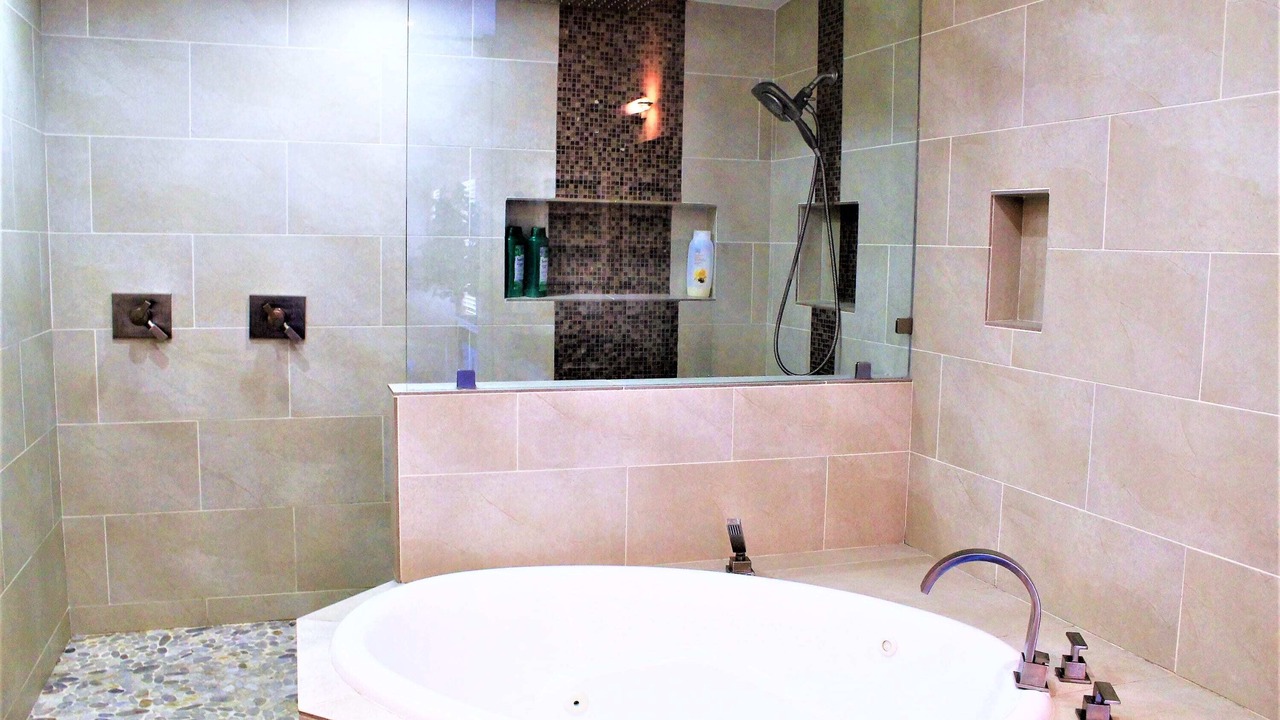 Photo of Bathroom in Cross Mountain