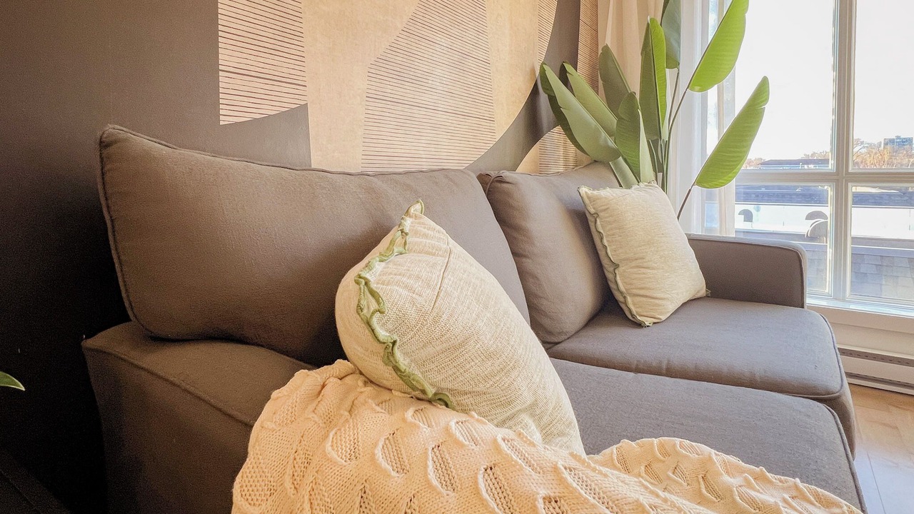 Photo of Livingroom in Cote-Des-Neiges—Notre-Dame-De-Grace