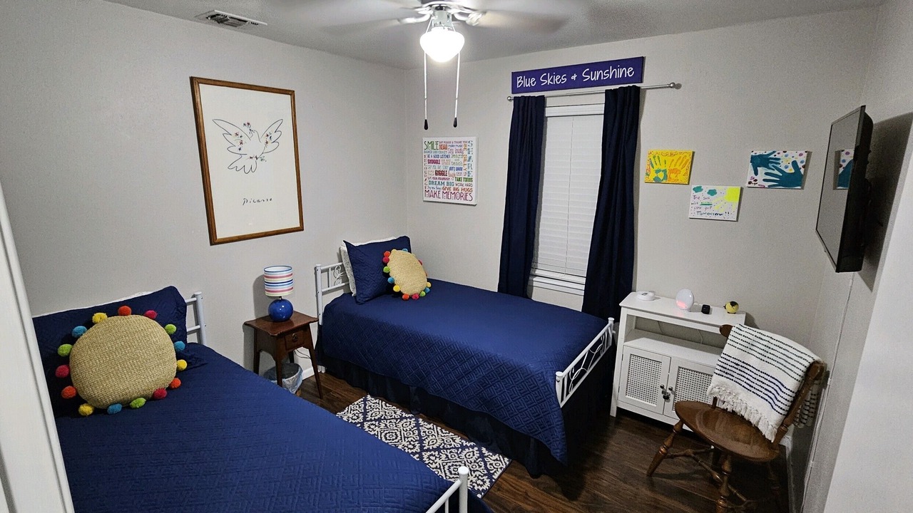 Photo of Bedroom in Vance Jackson