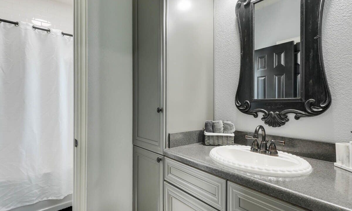 Photo of Bathroom in Lewisville