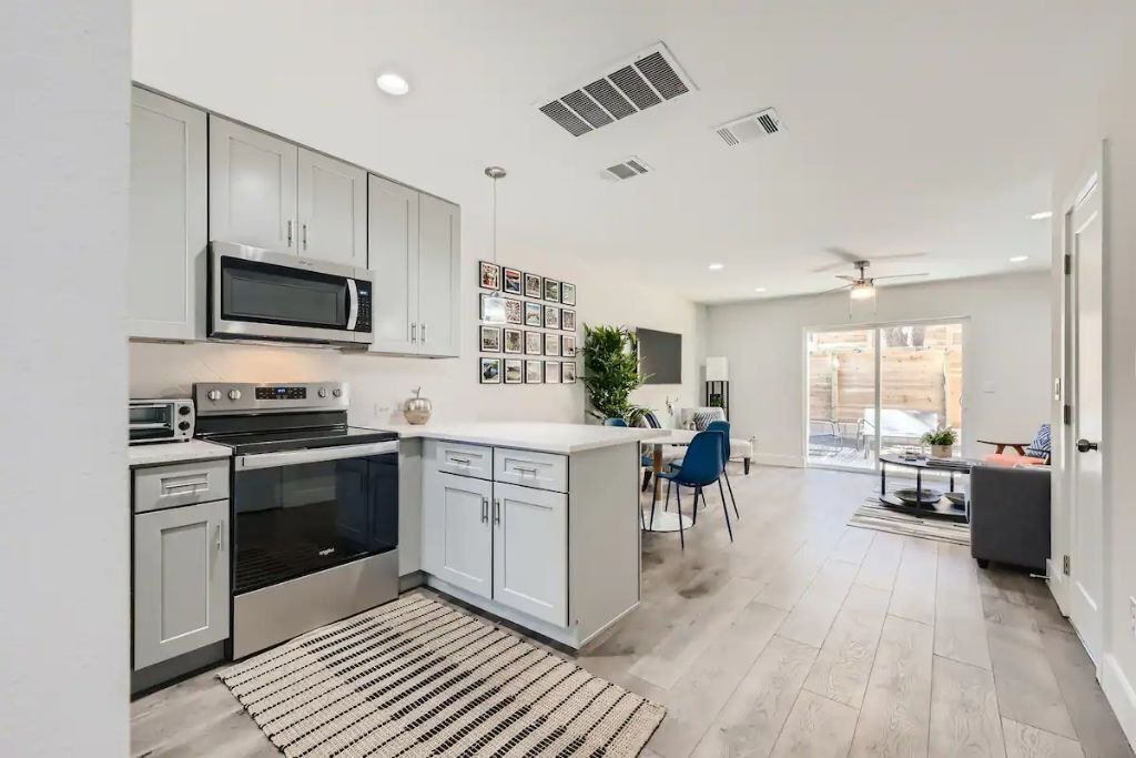 Photo of Kitchen in South Lamar