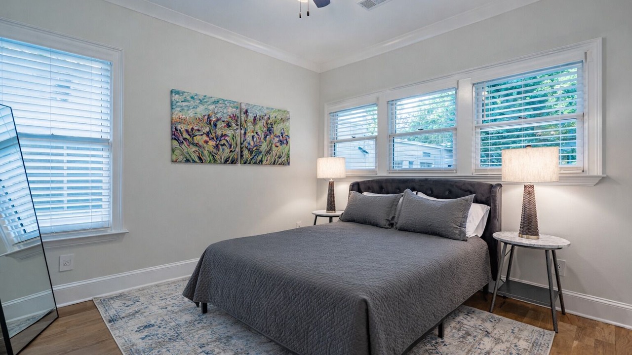 Photo of Bedroom in Midtown