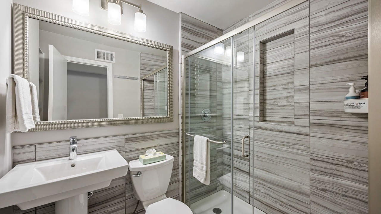 Photo of Bathroom in Brookwood
