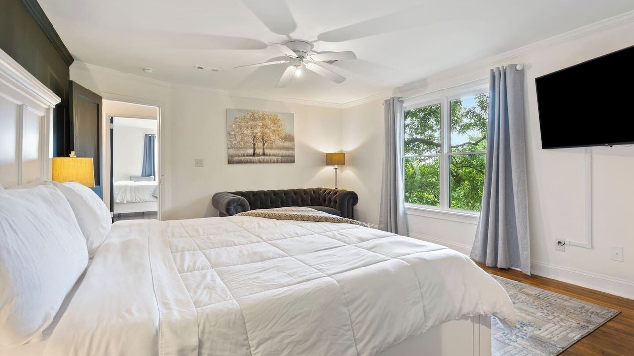Photo of Bedroom in Old Fourth Ward