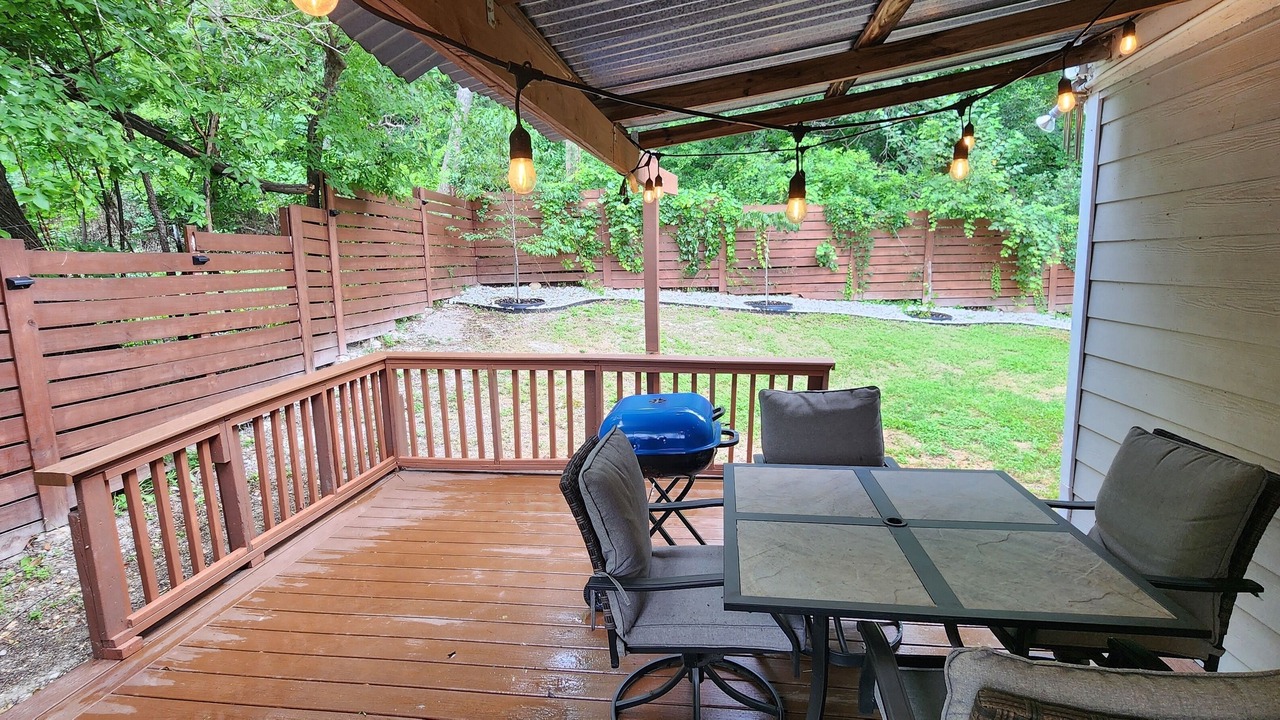 Photo of Outdoor in South Lamar
