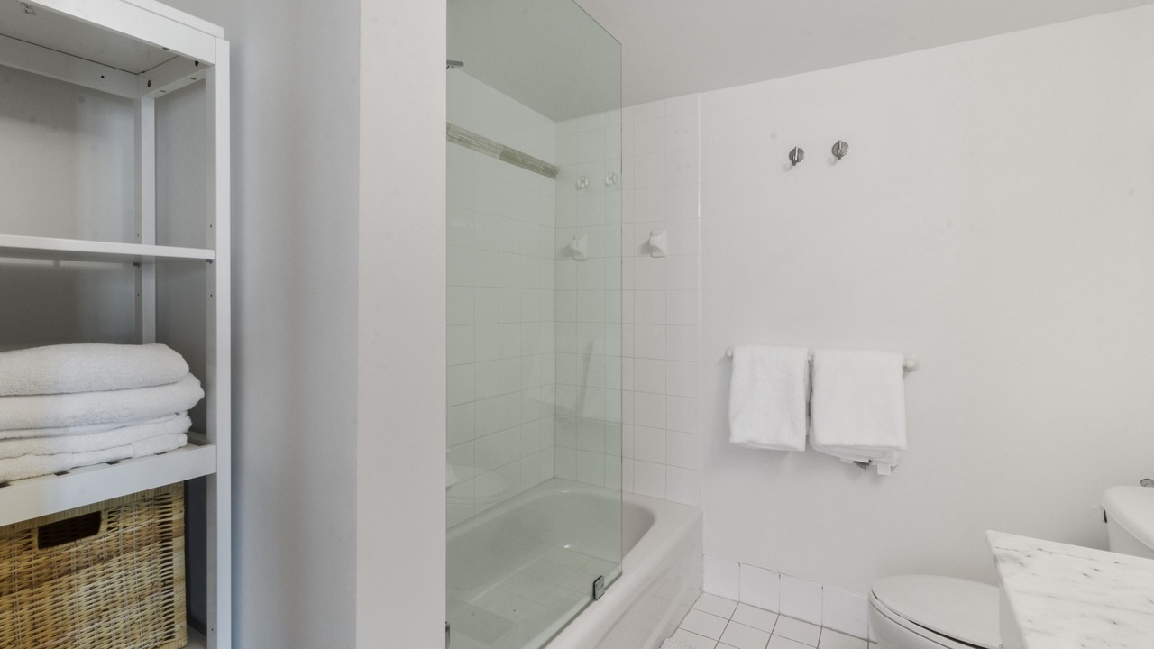 Photo of Bathroom in Brickell