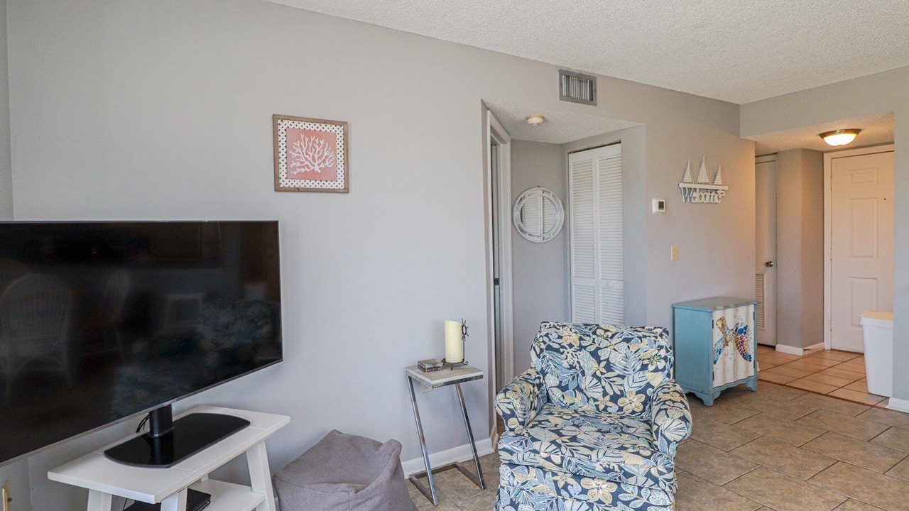 Photo of Bedroom in Butler Beach