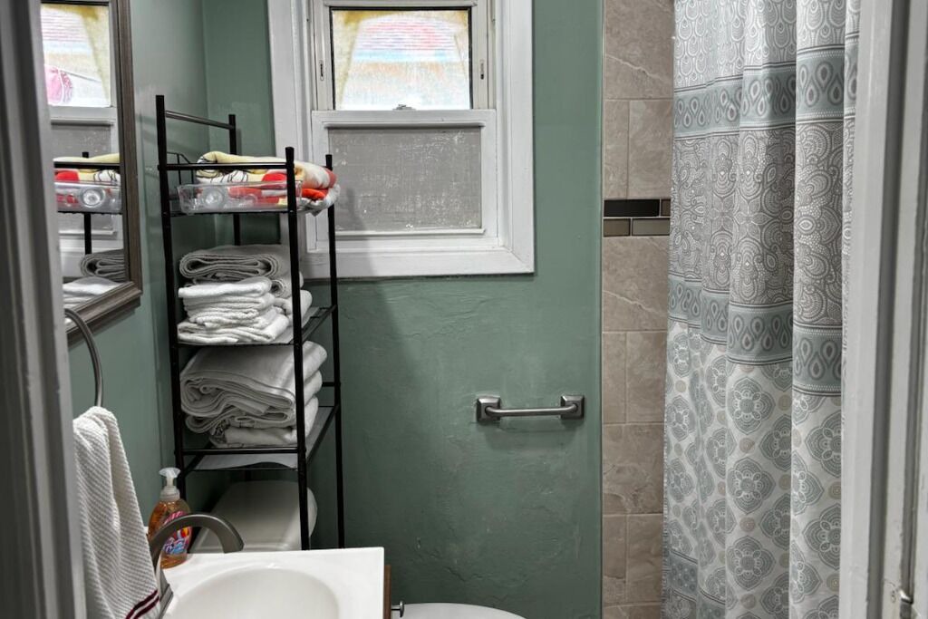 Photo of Bathroom in Park East