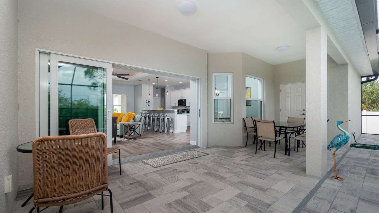 Photo of Patio Balcony in Englewood East