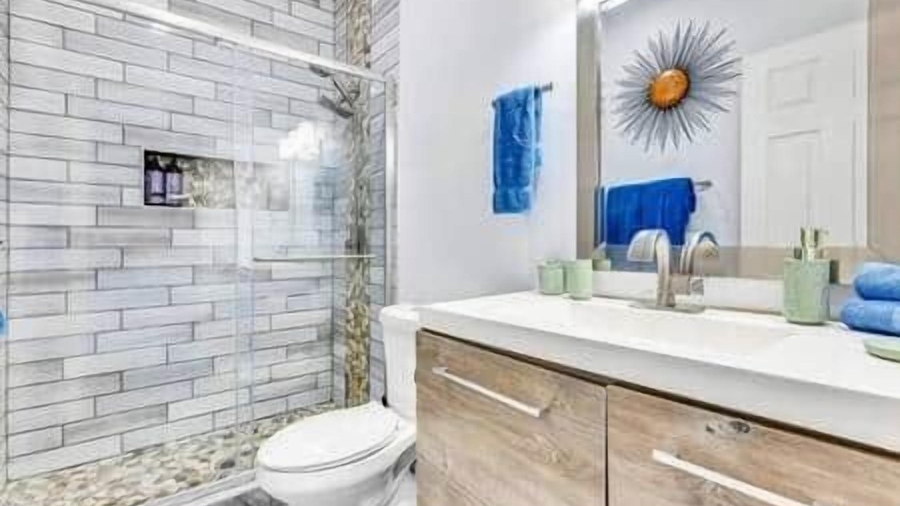 Photo of Bathroom in Peoplestown