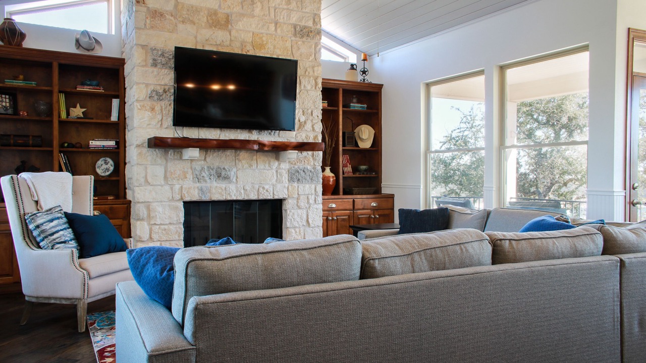 Photo of Livingroom in Leander