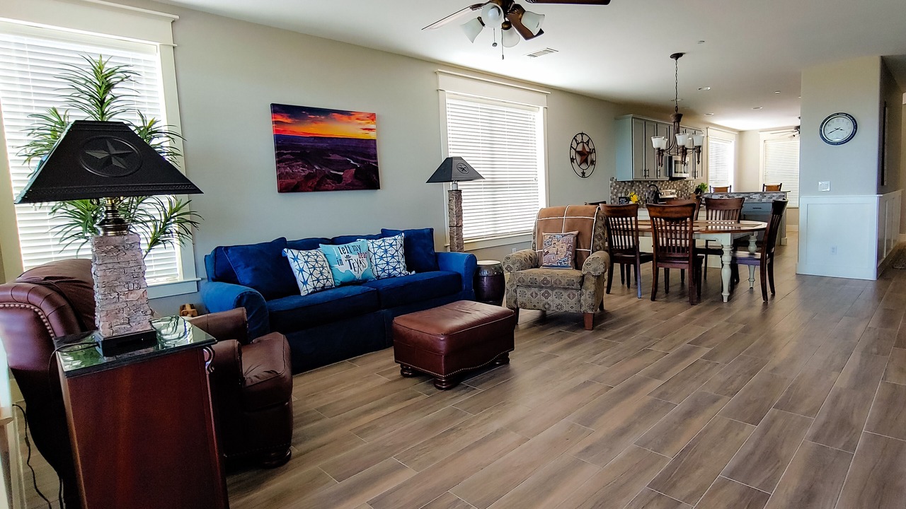 Photo of Livingroom in Jonestown
