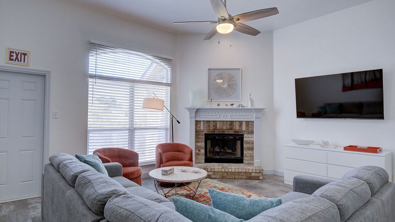 Photo of Livingroom in Stone Oak