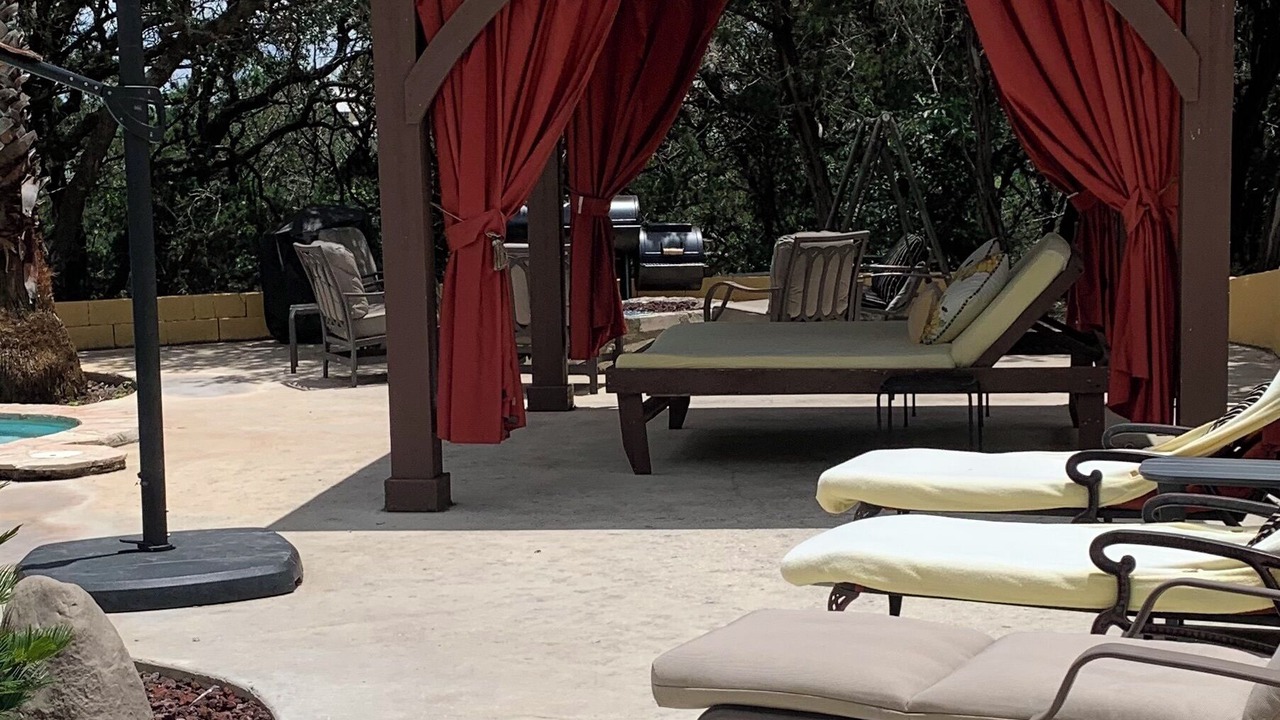 Photo of Patio Balcony in Helotes