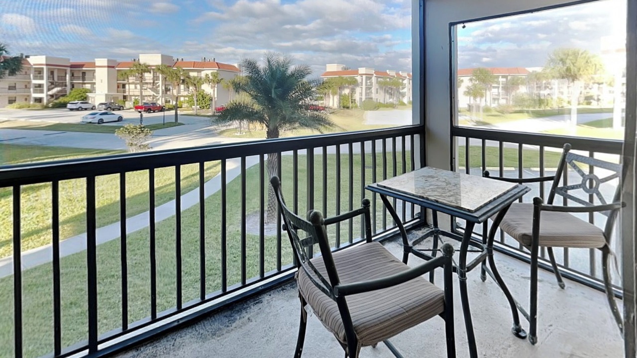 Photo of Patio Balcony in Butler Beach