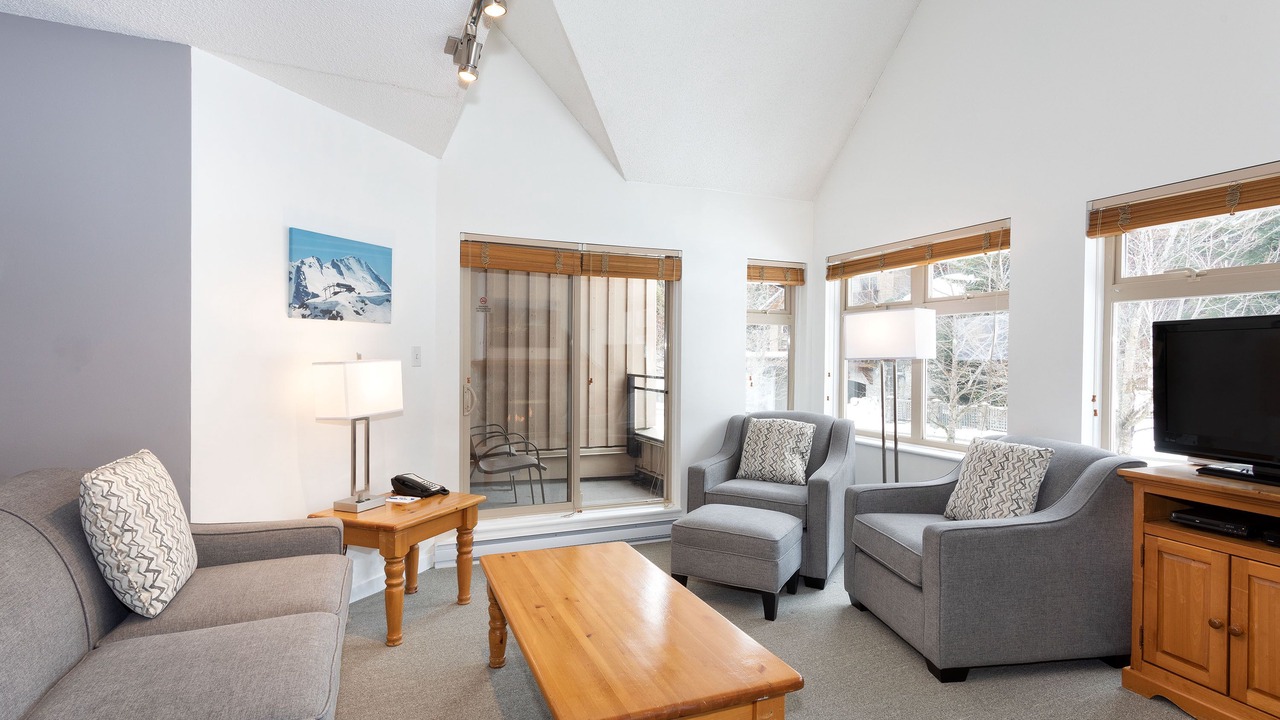 Photo of Livingroom in Whistler Creekside