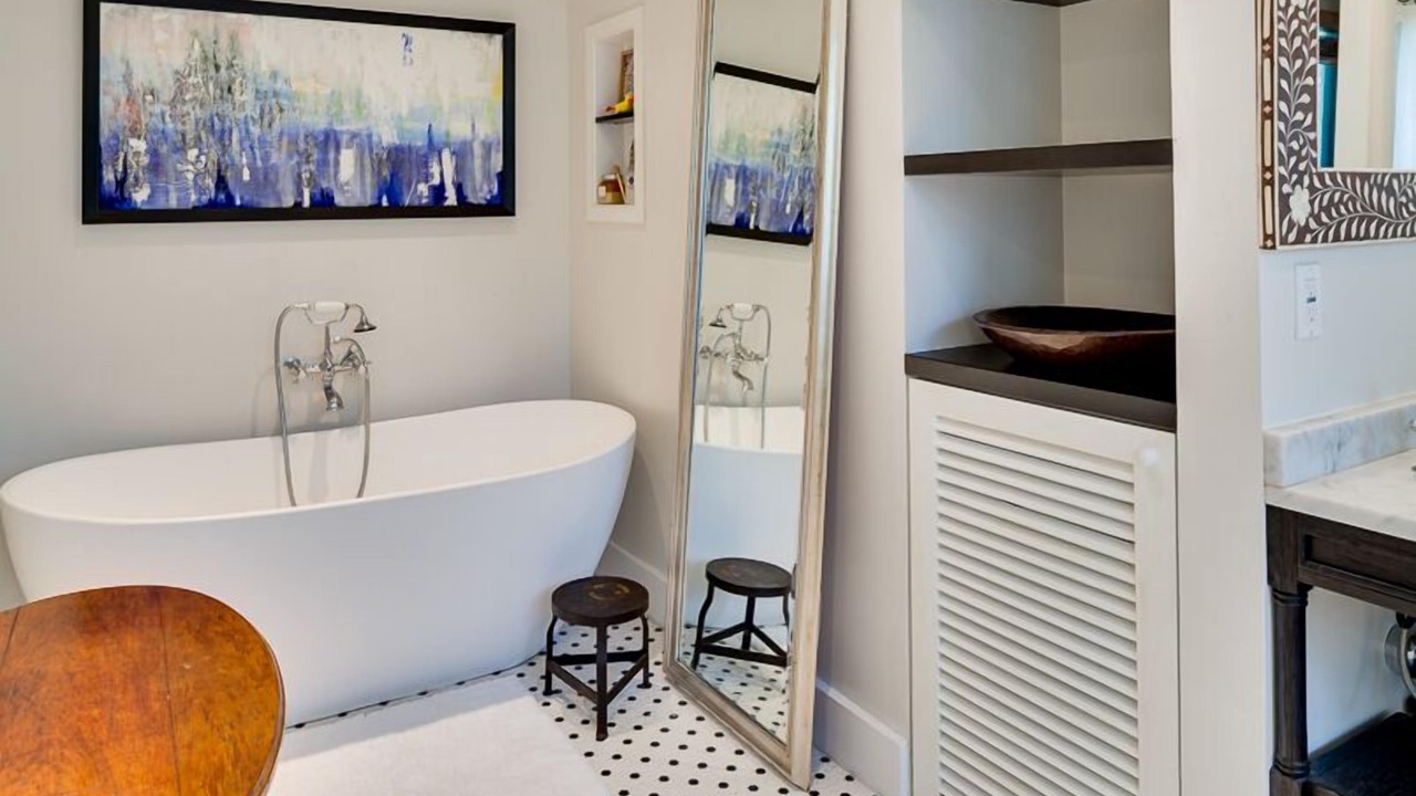 Photo of Bathroom in Key Biscayne