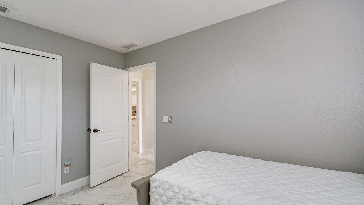Photo of Bedroom in Gulf Cove