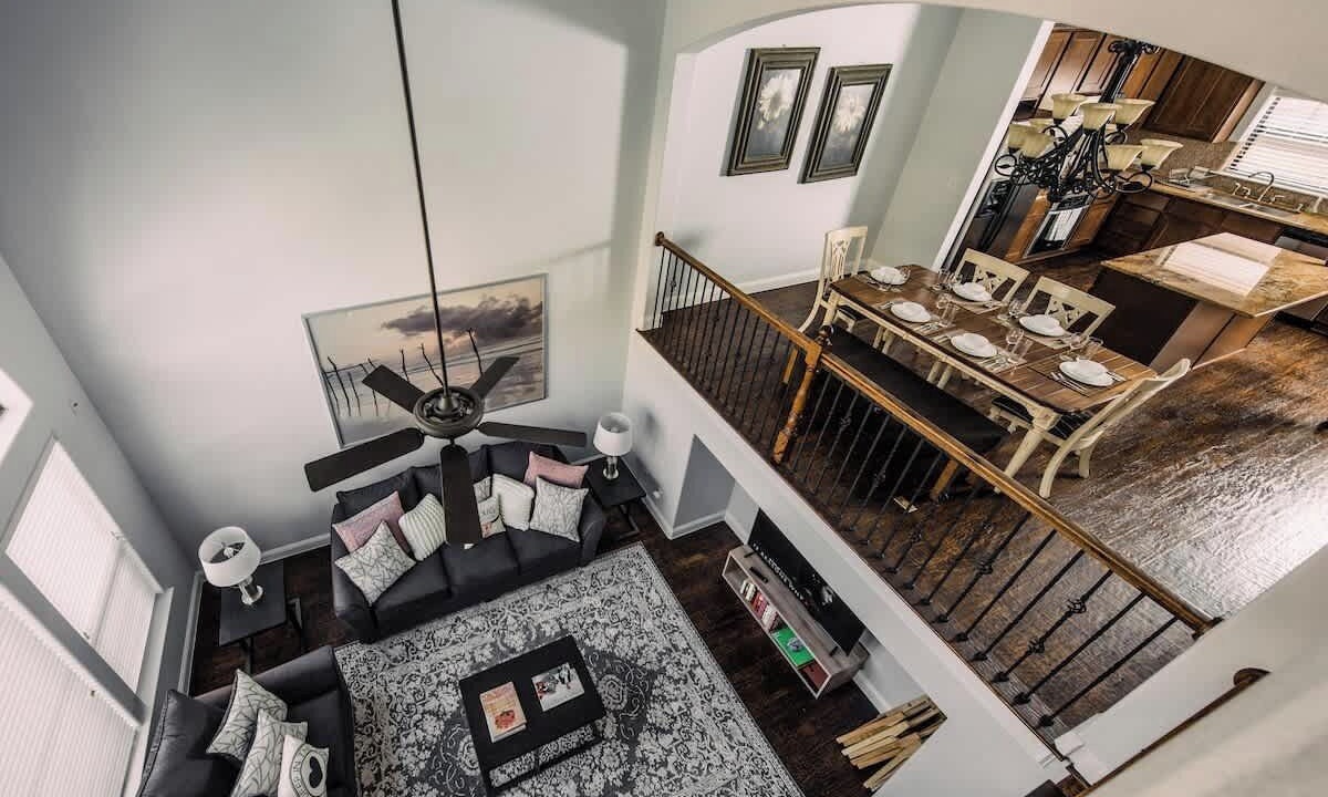 Photo of Livingroom in Legacy Park