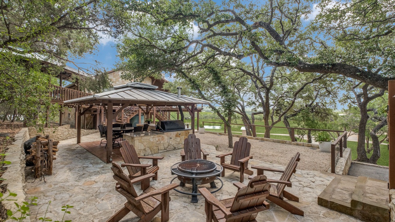 Photo of Outdoor in Canyon Lake