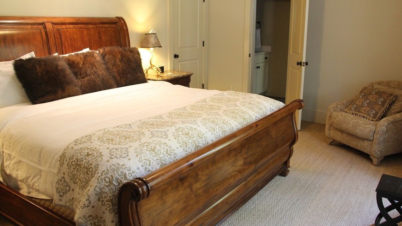 Photo of Bedroom in Douglasville