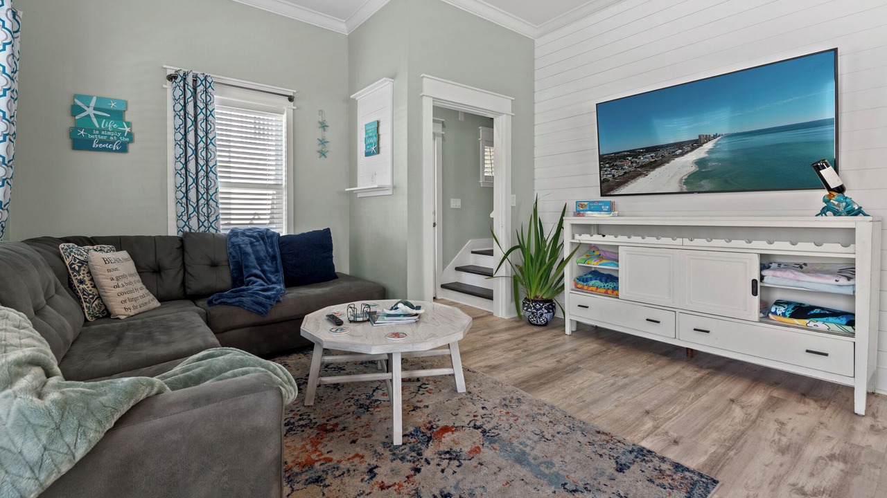 Photo of Livingroom in Crystal Beach