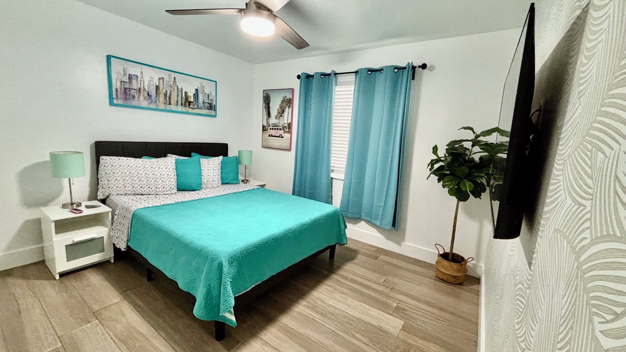 Photo of Bedroom in Tamiami