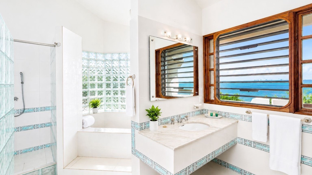 Photo of Bathroom in Isla Mujeres