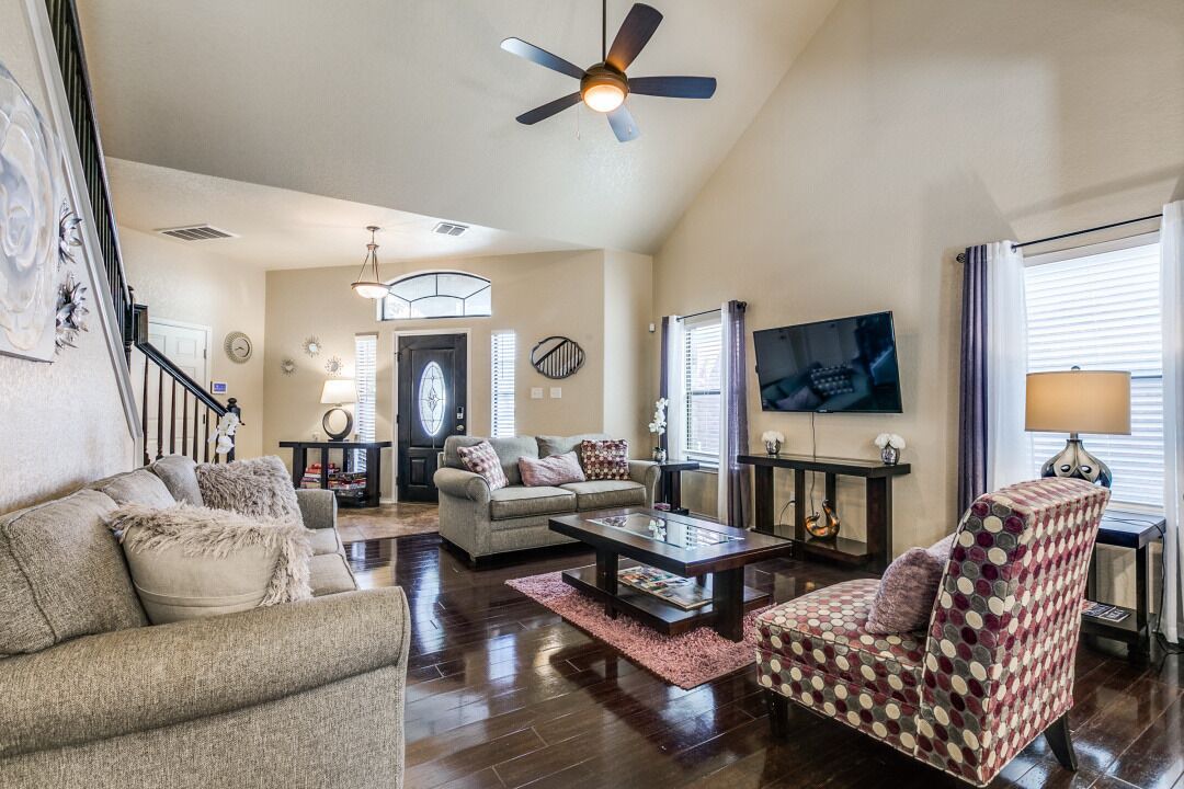 Photo of Livingroom in Pipers Meadow