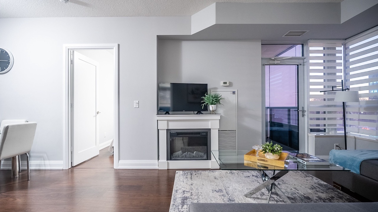 Photo of Livingroom in Willowdale