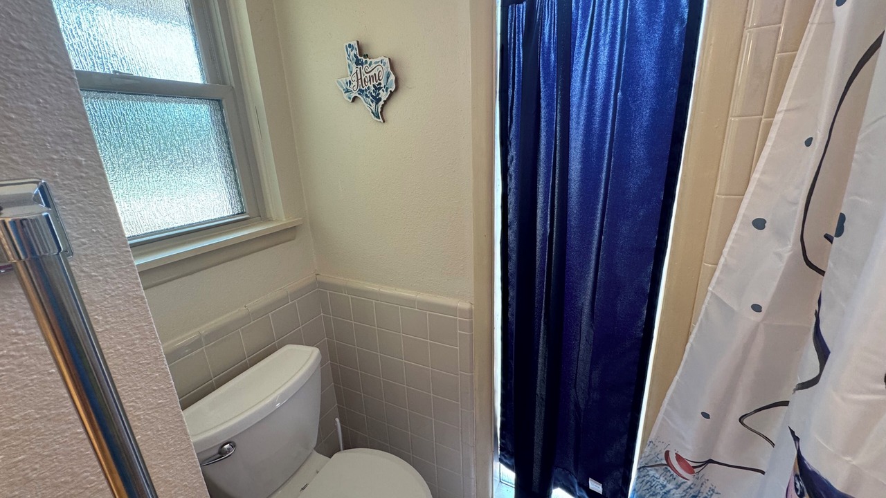 Photo of Bathroom in Medical Center District