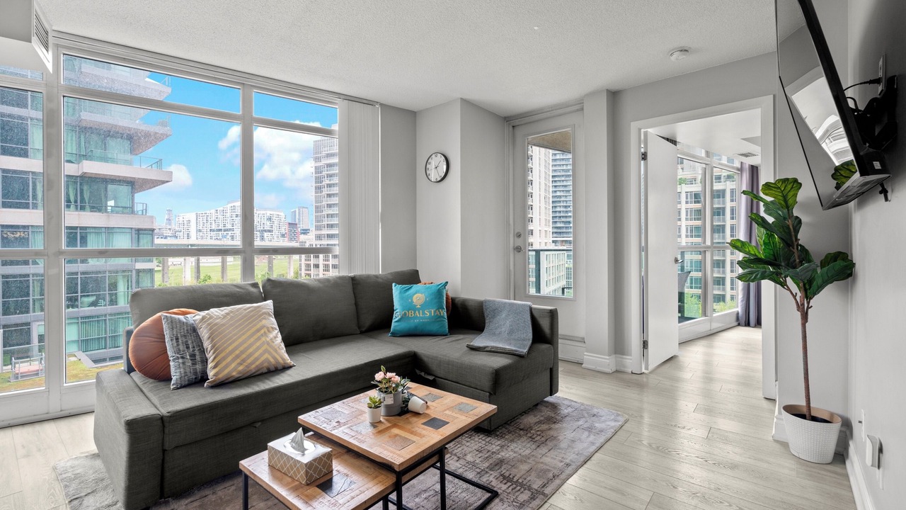 Photo of Livingroom in Fort York