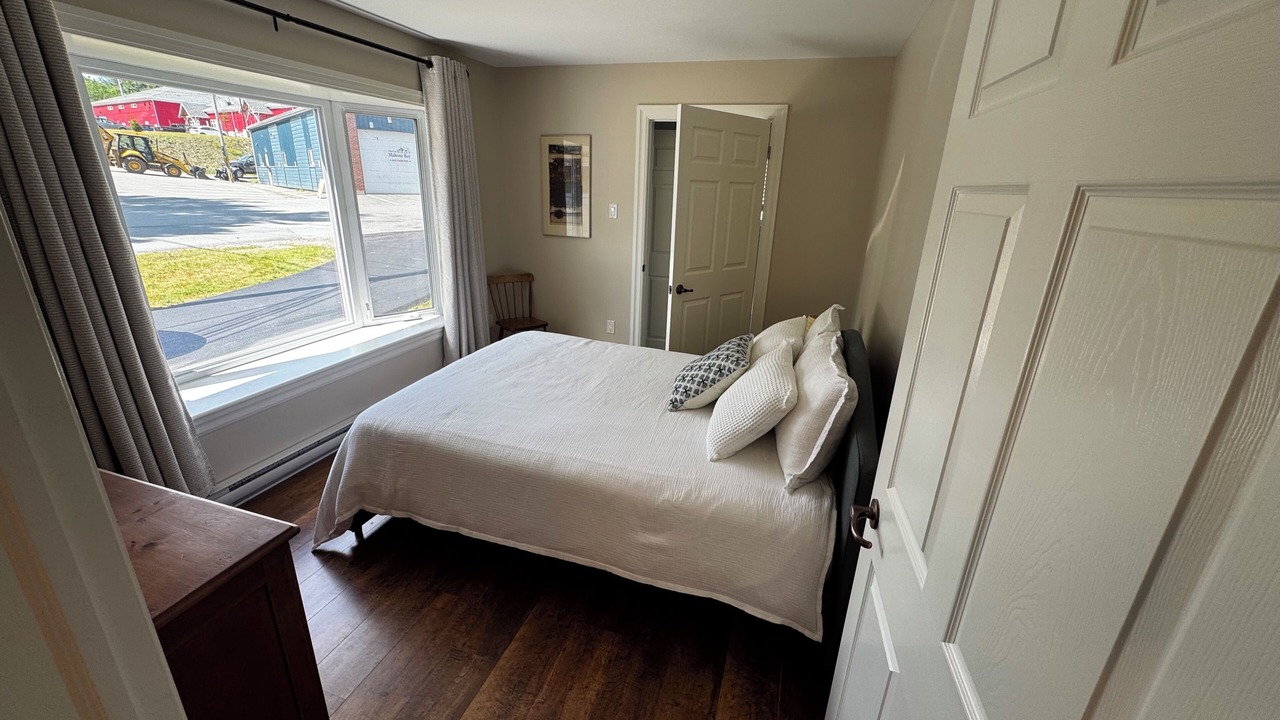 Photo of Bedroom in Mahone Bay