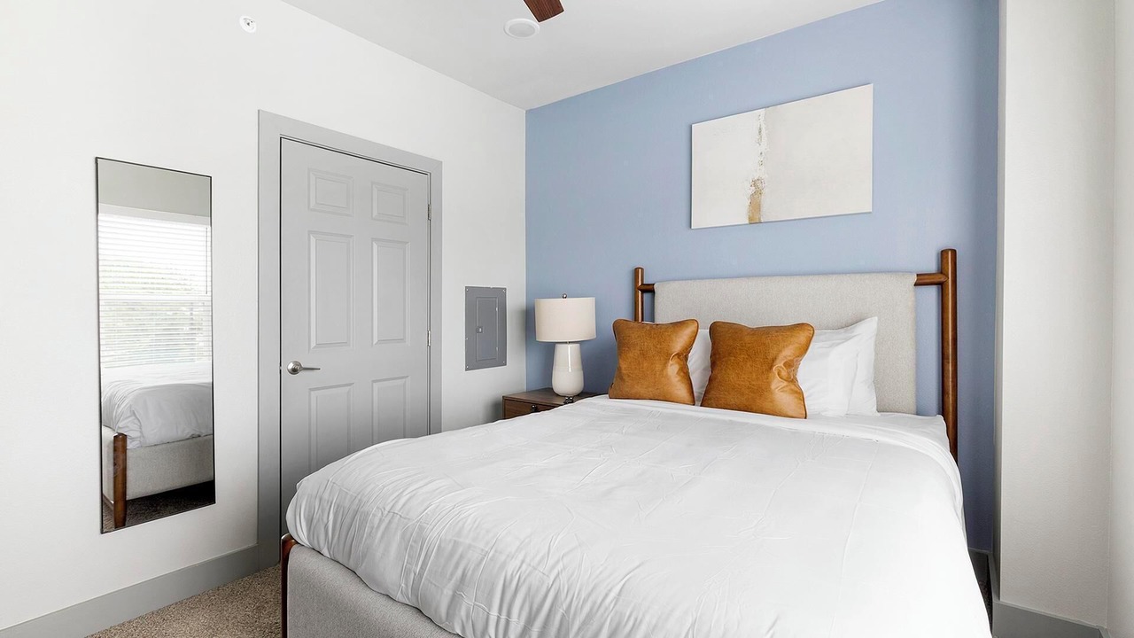 Photo of Bedroom in Grand Prairie