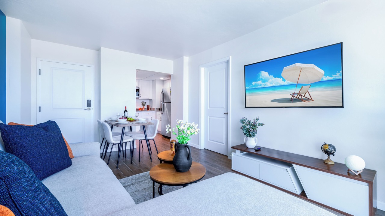 Photo of Livingroom in Fort Myers River District