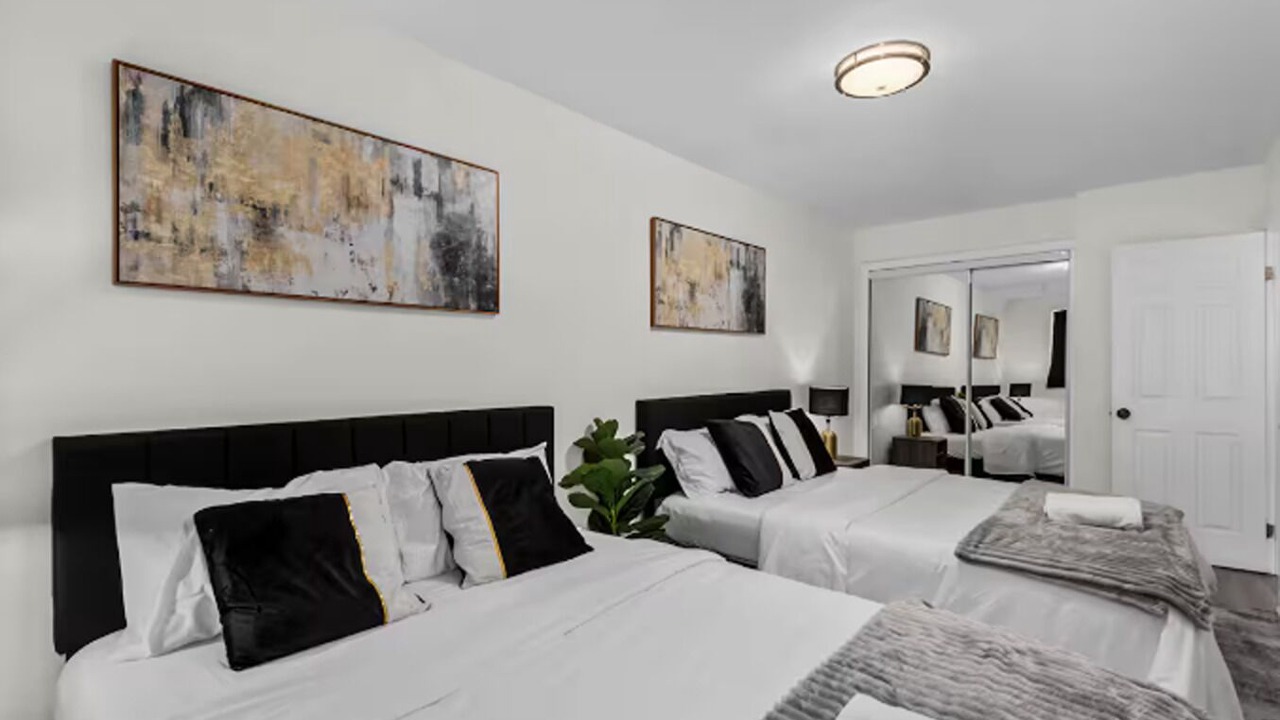 Photo of Bedroom in The Beaches