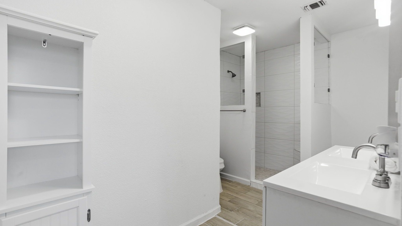 Photo of Bathroom in Leon Valley