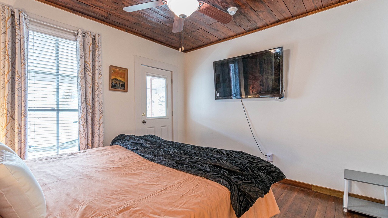 Photo of Bedroom in Mahncke Park