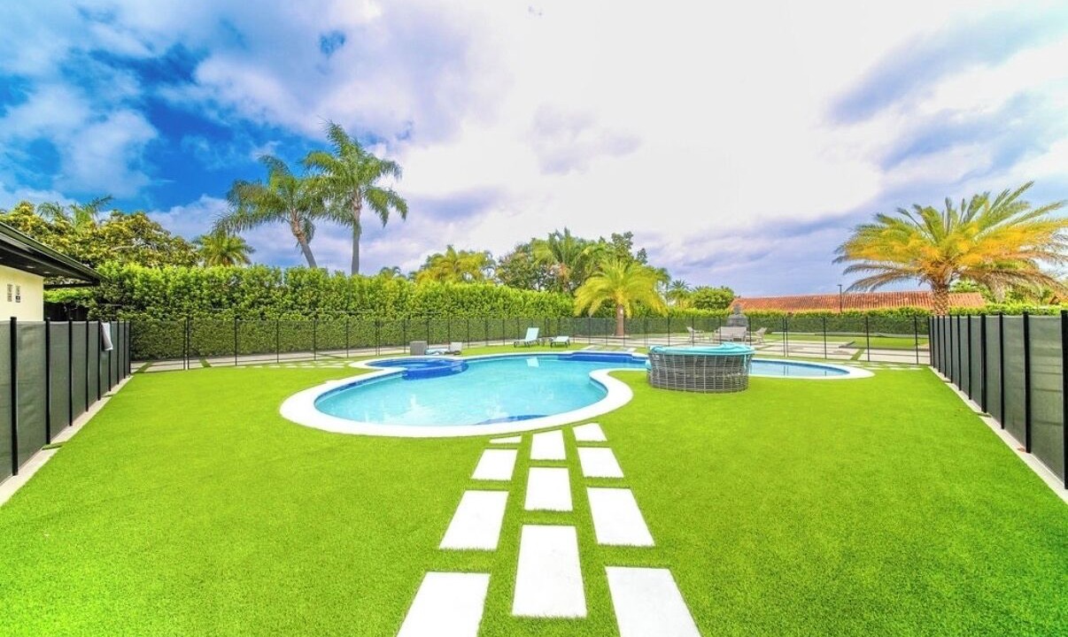 Photo of Outdoor in Tamiami