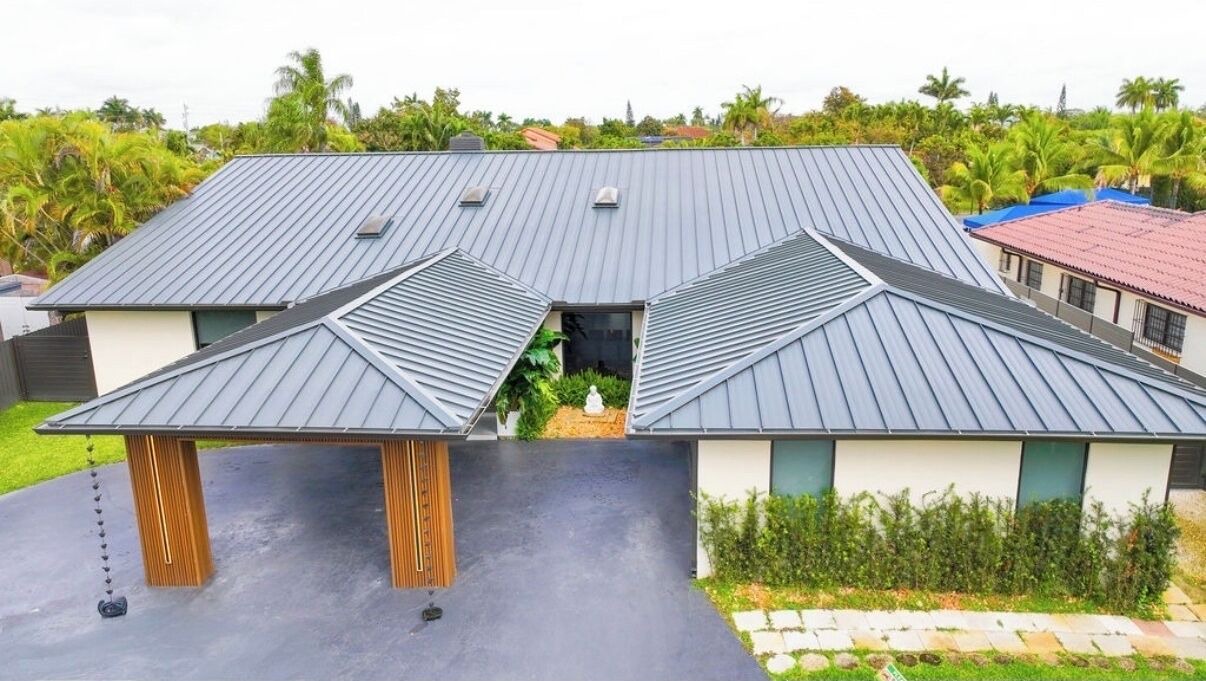 Photo of Outdoor in Tamiami
