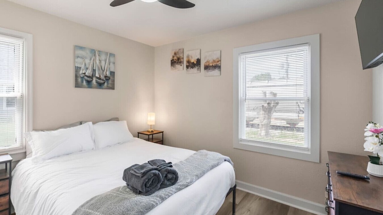 Photo of Bedroom in Liberty