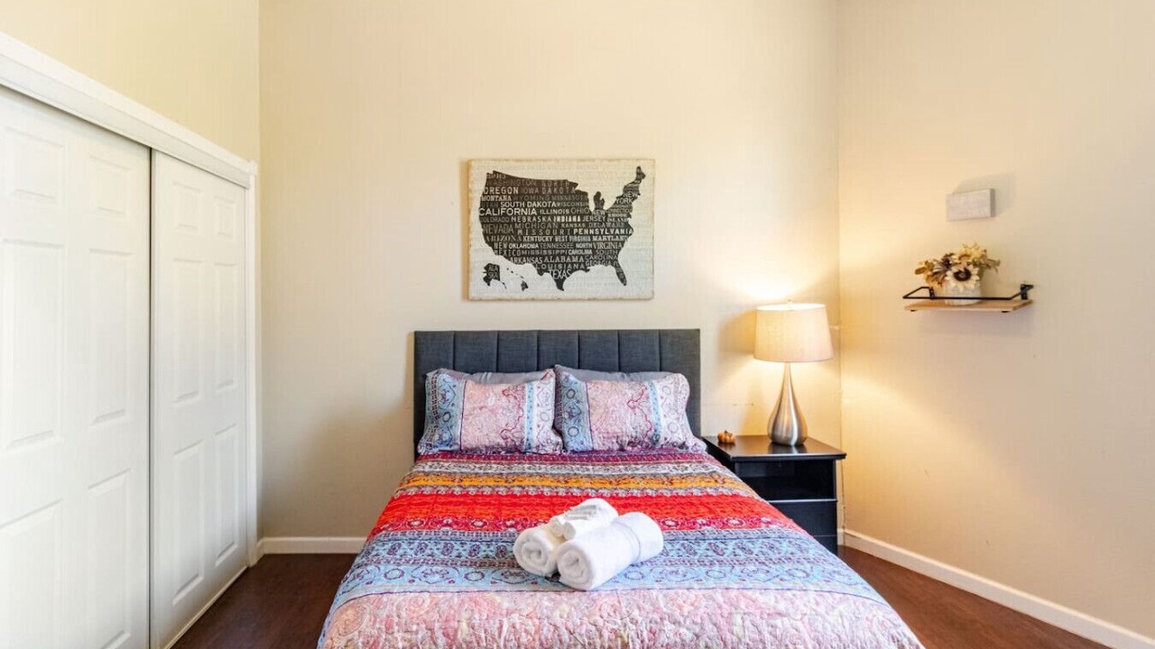 Photo of Bedroom in Five Points