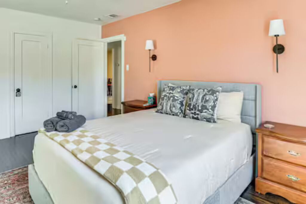 Photo of Bedroom in Northeast Dallas